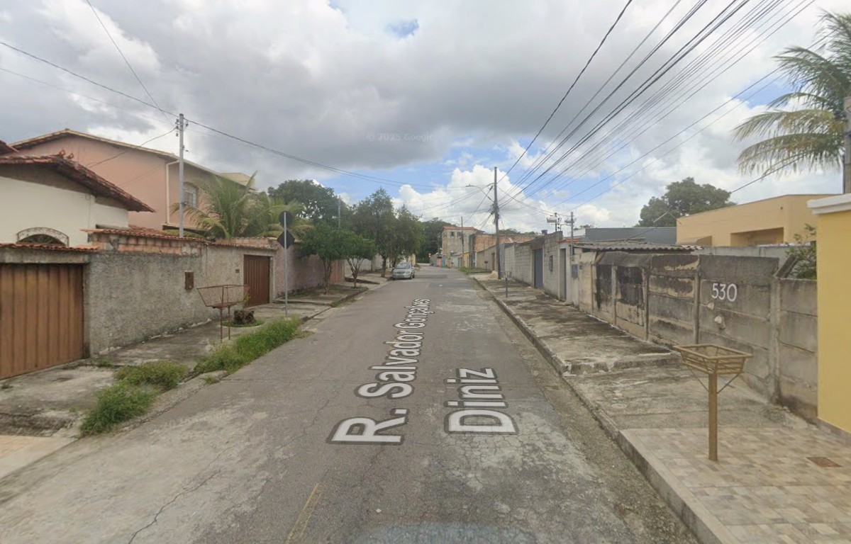 Suspeitos usam perfil falso em aplicativo e rendem motorista na Grande BH