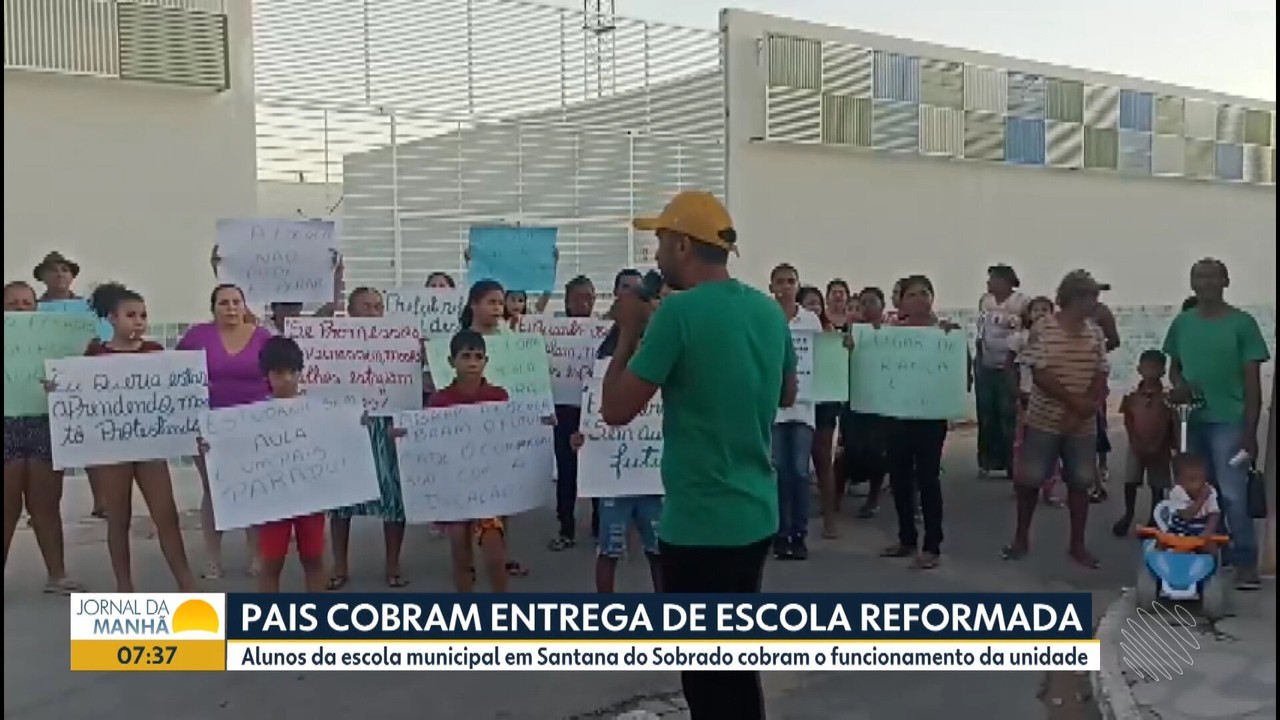 Alunos de escola do interior da Bahia não tiveram nenhum dia de aula em 2025