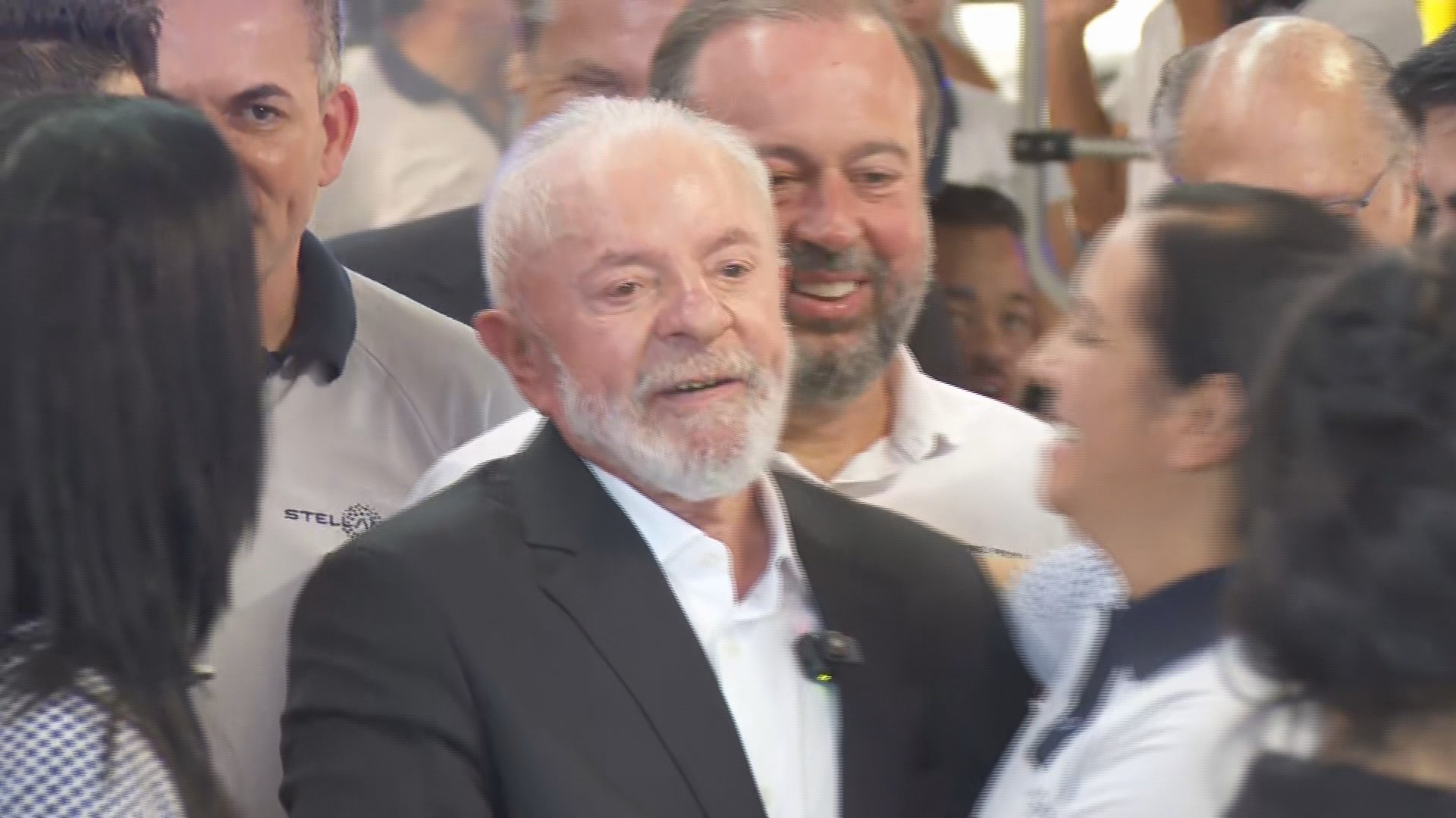 Após visita a assentamento do MST, Lula cumpre agenda com empresários da indústria de MG