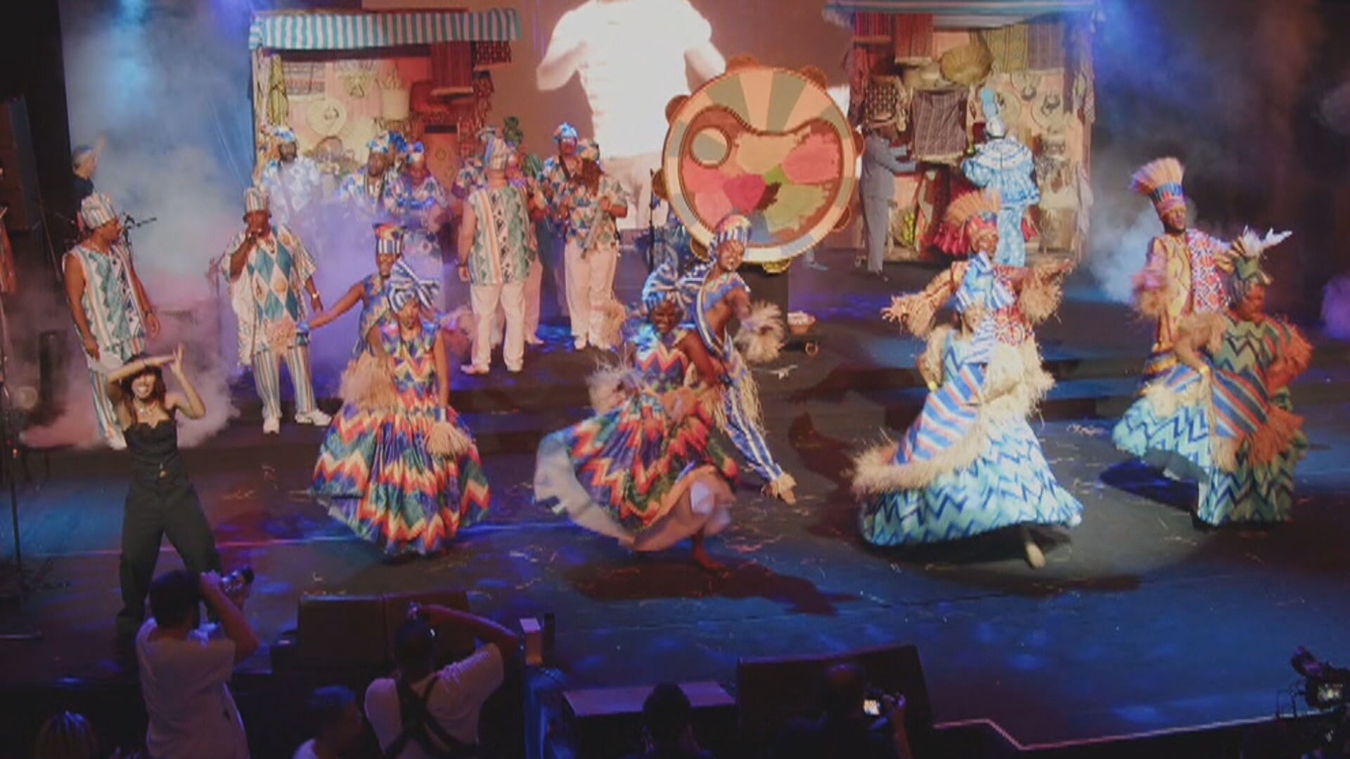 Enredo e samba: Vila Isabel explora a conexão de Heitor dos Prazeres com o Rio, a cultura afro-brasileira e a África  