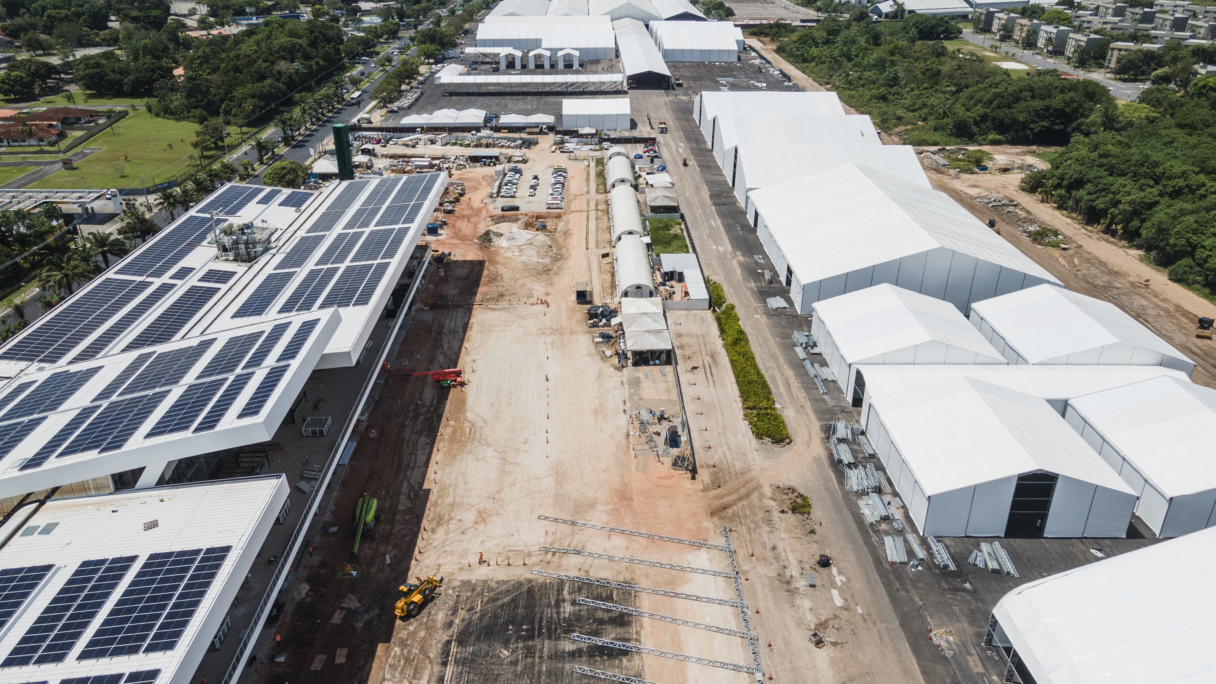Trabalhadores da construção civil entram em greve e paralisam serviço em obras da COP 30 na Grande Belém