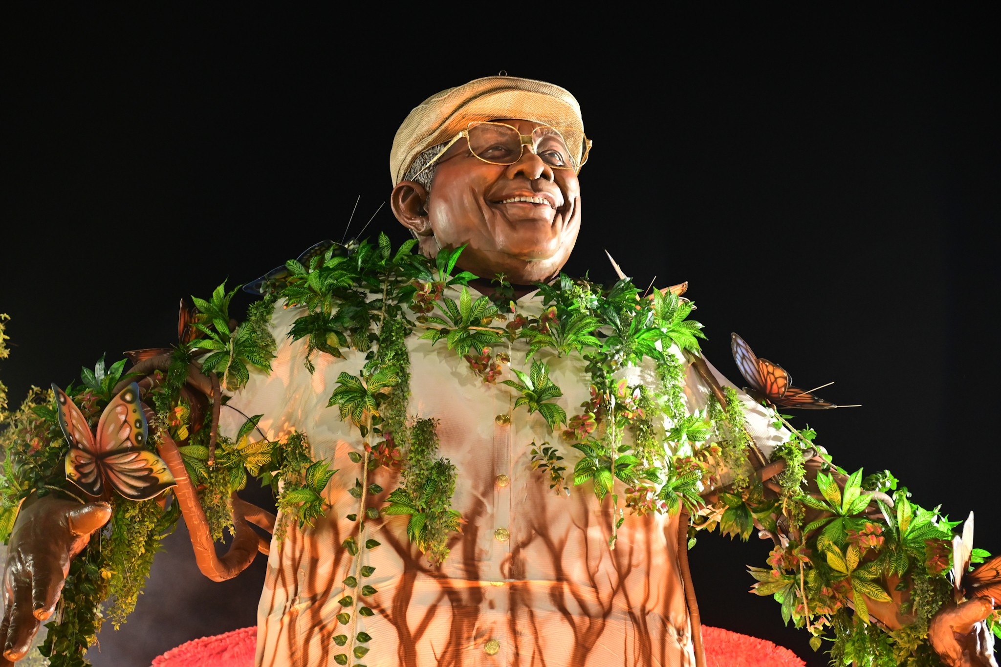 Ervas medicinais e ancestralidade do Amapá marcam desfile da Mangueira
