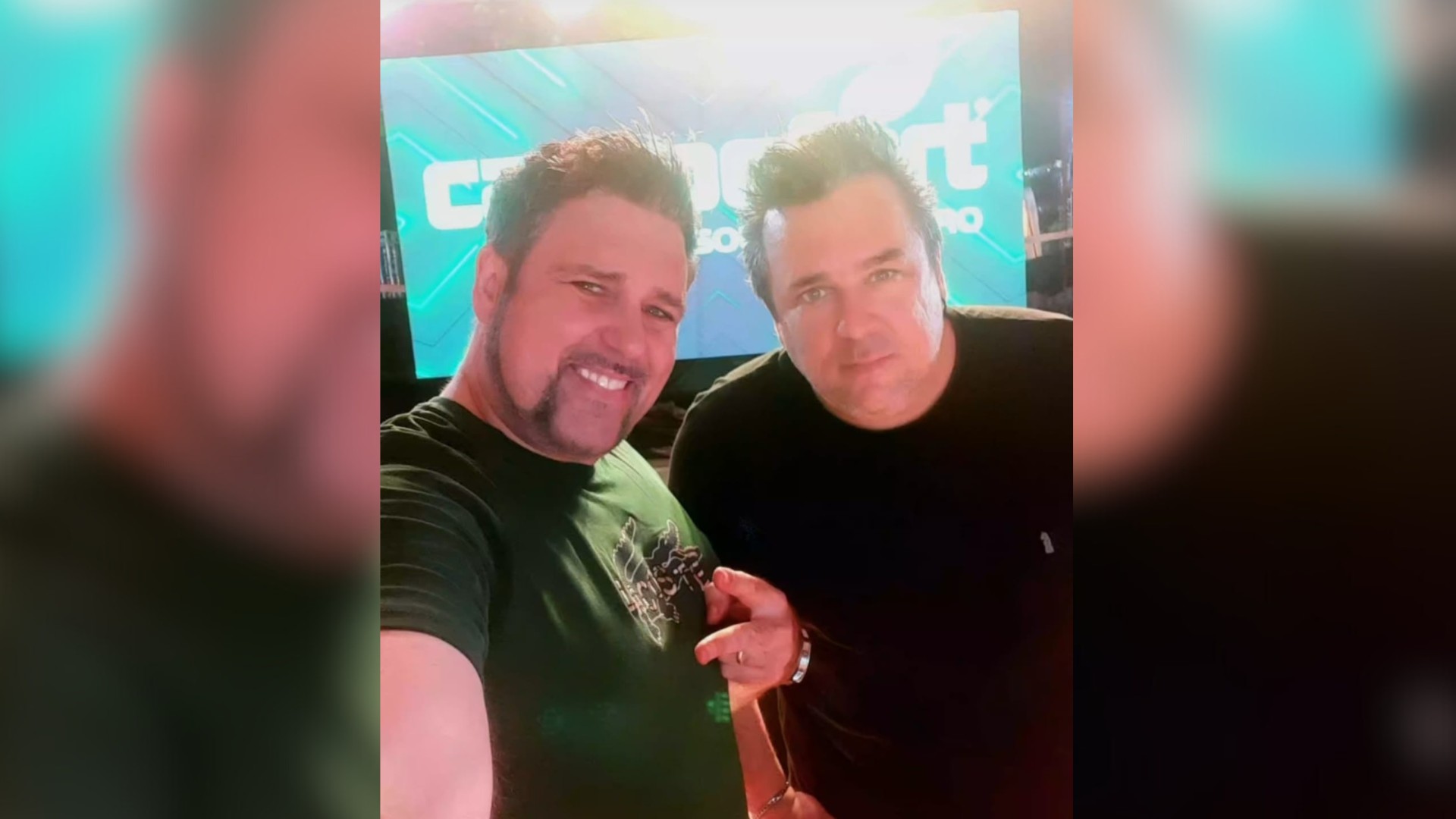 Cantor sertanejo que morreu ao bater carro planejava novo DVD com o irmão: 'Continuará fazendo a primeira voz' 