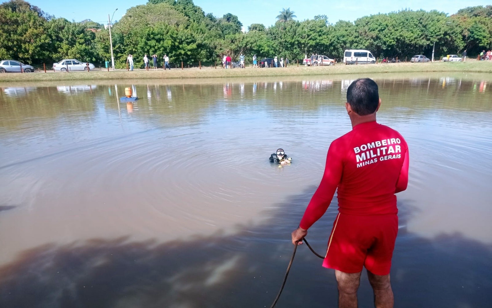 Corpo de homem que se afogou em represa de Monte Santo de Minas é encontrado após mais de 24h de buscas