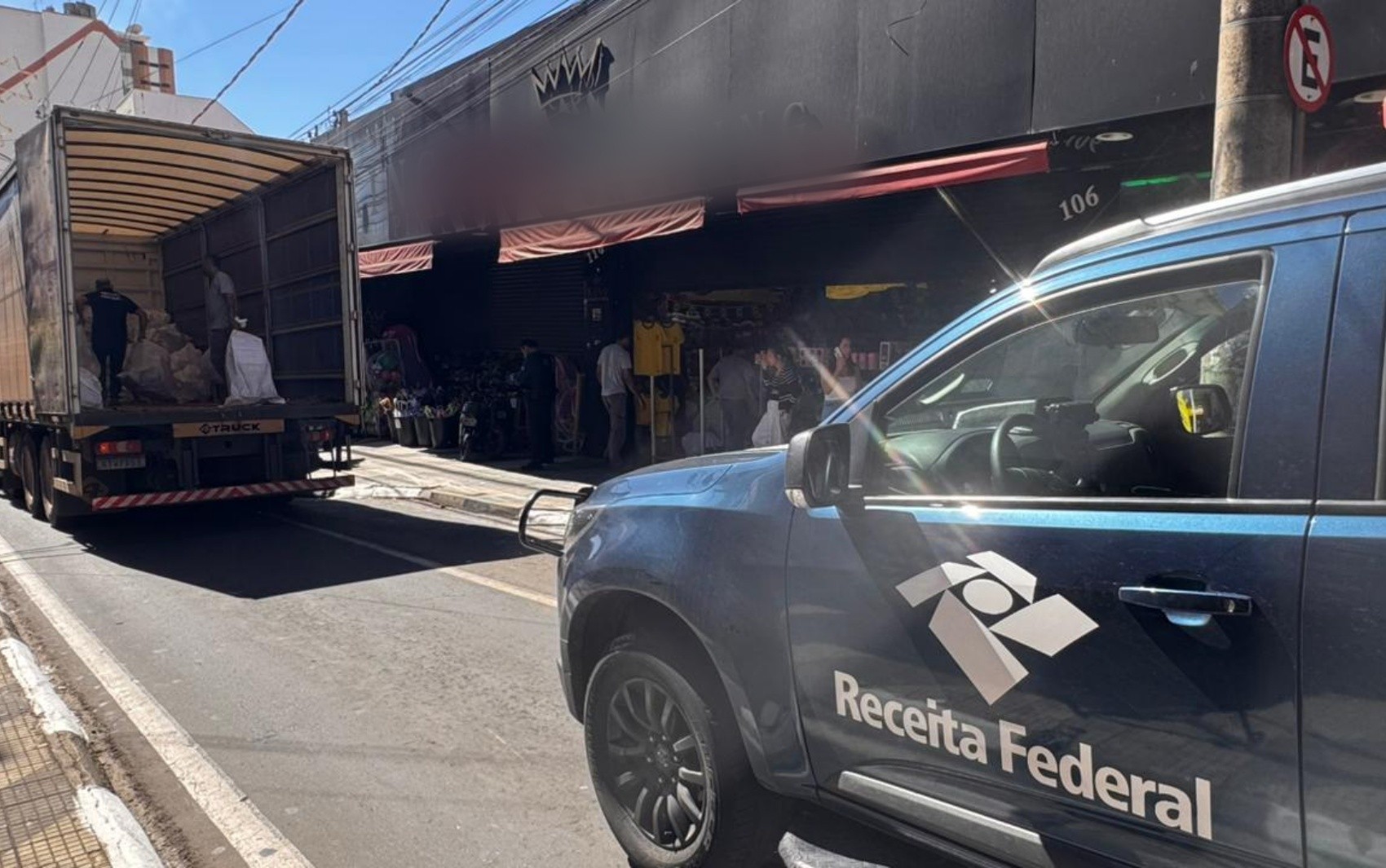 Receita Federal apreende mais de R$ 1,2 milhão em mercadorias durante operação contra pirataria no Sul de MG
