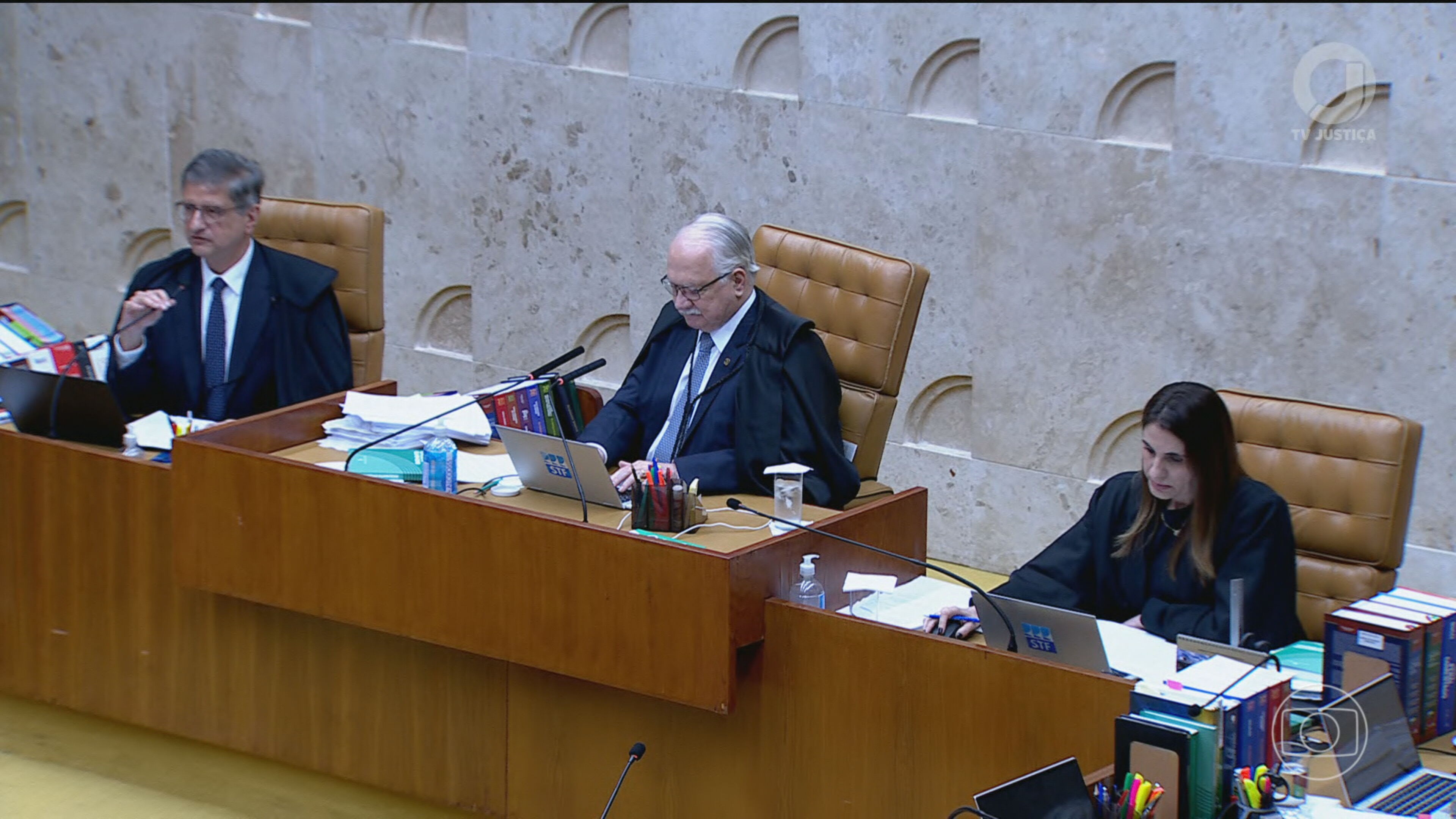 Sessão do Supremo é marcada por confronto entre ministros, embates e troca de acusações