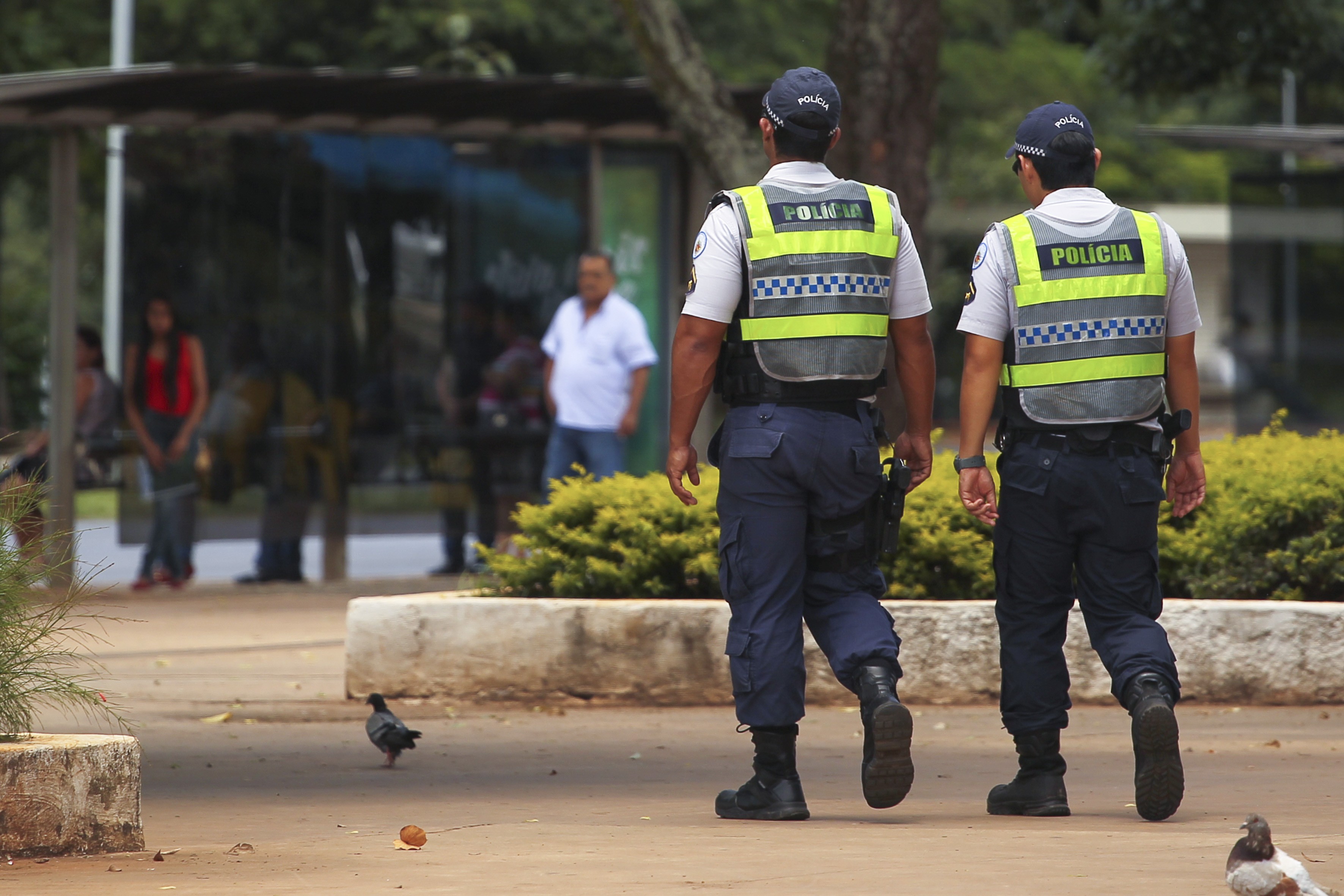 Moradores do DF vão receber visitas de entrevistadores para pesquisa sobre segurança pública; entenda
