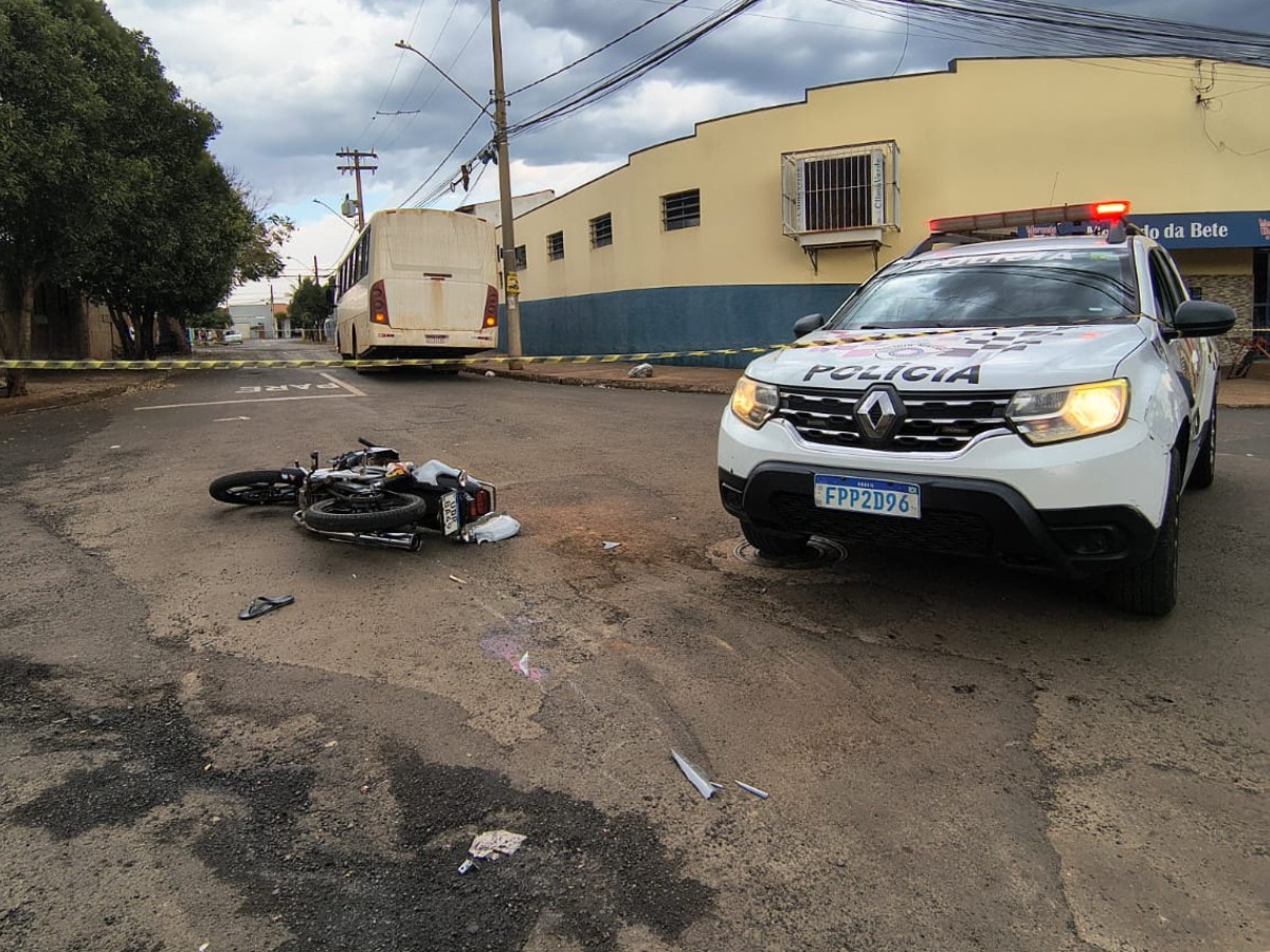 Motociclista de 26 anos morre após grave acidente no interior de SP