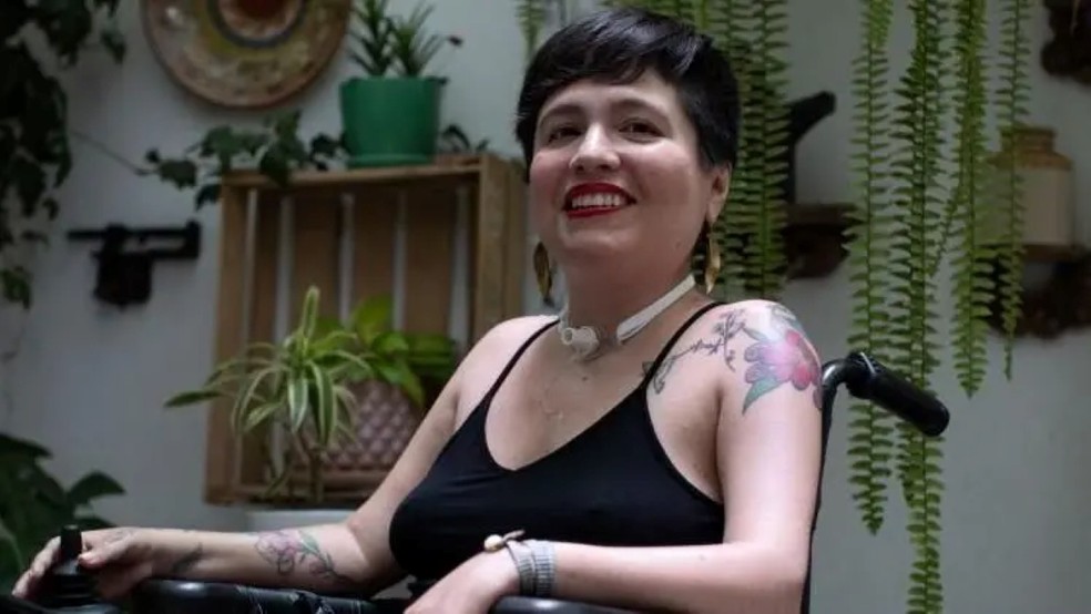 Ana Estrada sofria de polimiosite, uma doença rara e degenerativa, e foi a primeira paciente a ser submetida à eutanásia no Peru — Foto: Getty Images via BBC