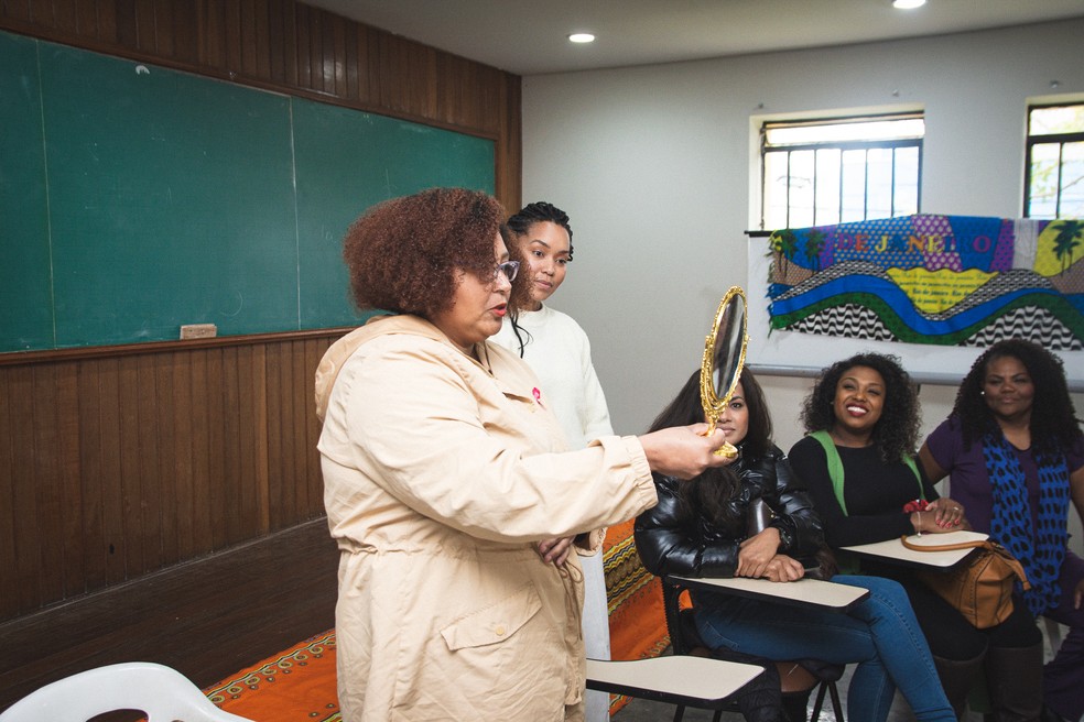 Coletivo de mães pretas se reúne em Curitiba como forma de fortalecimento mútuo — Foto: Arquivo pessoal