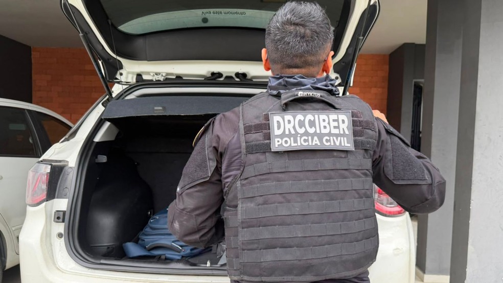 Operação Boleto Fantasma 2, cumpriu mandados em Santa Catarina e Goiás. — Foto: Polícia Civil/Divulgação