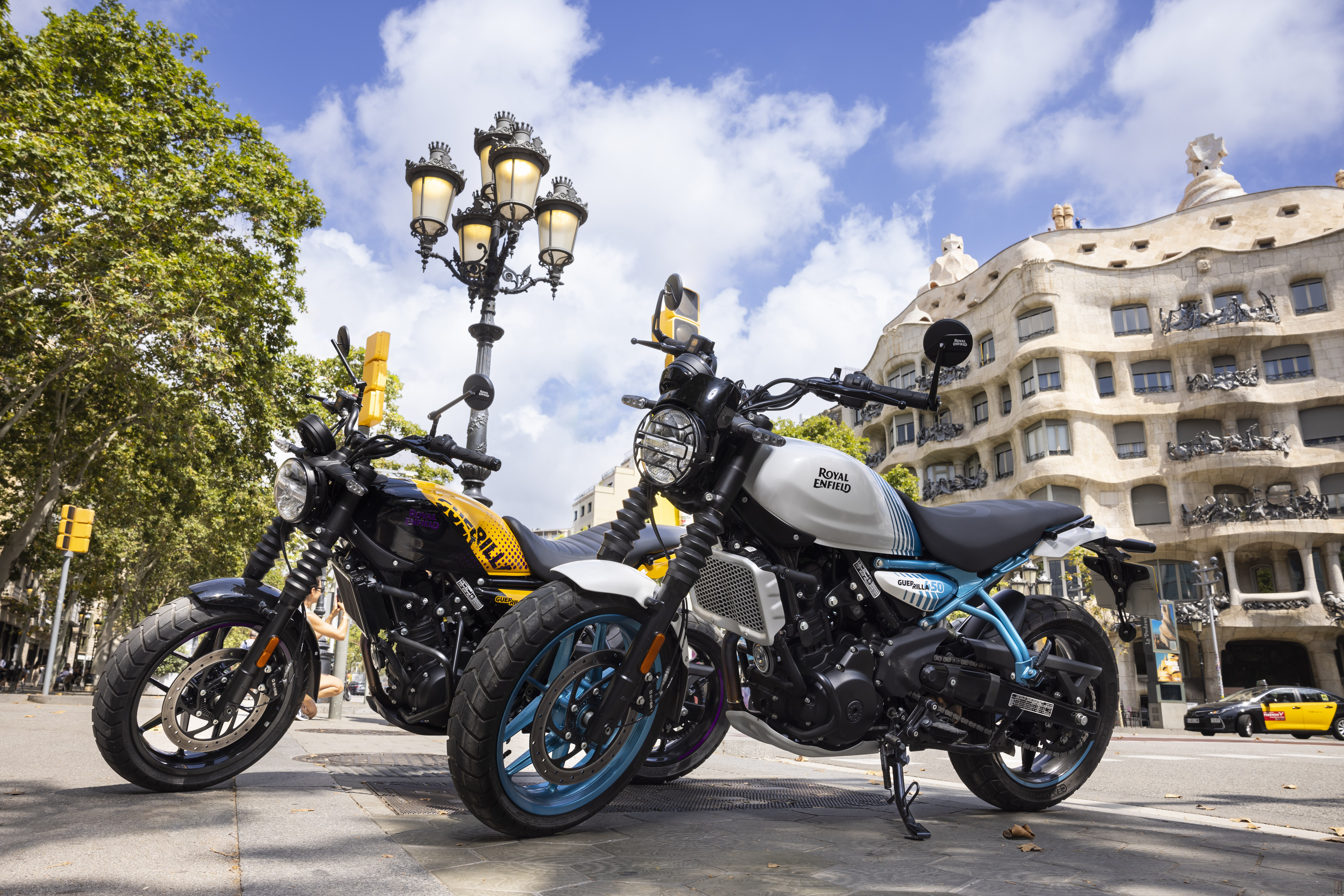 Royal Enfield apresenta a Guerrilla 450 e novas versões da Meteor e Classic 350; veja preços e impressões
