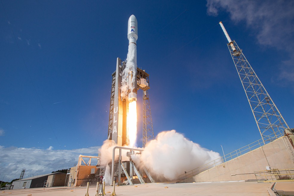 Lançamento dos primeiros protótipos de satélites do Projeto Kuiper, da Amazon, em 6 de outubro de 2023 — Foto: Divulgação/United Launch Alliance