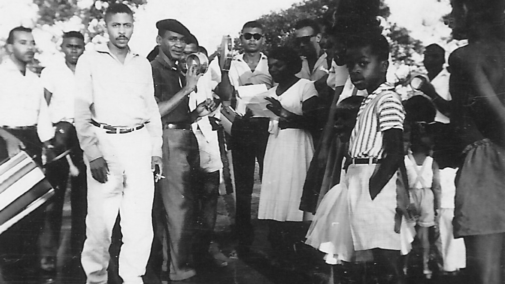 Registro de 1961 da reunião de fundação da ARUC, primeira escola de samba do DF — Foto: Aruc/reprodução