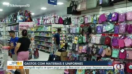 Material escolar: advogada explica direitos e deveres de pais separados