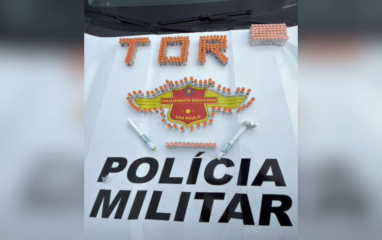 VÍDEO: homem é preso com remédios para emagrecimento escondidos nas partes íntimas e em meias no interior de SP