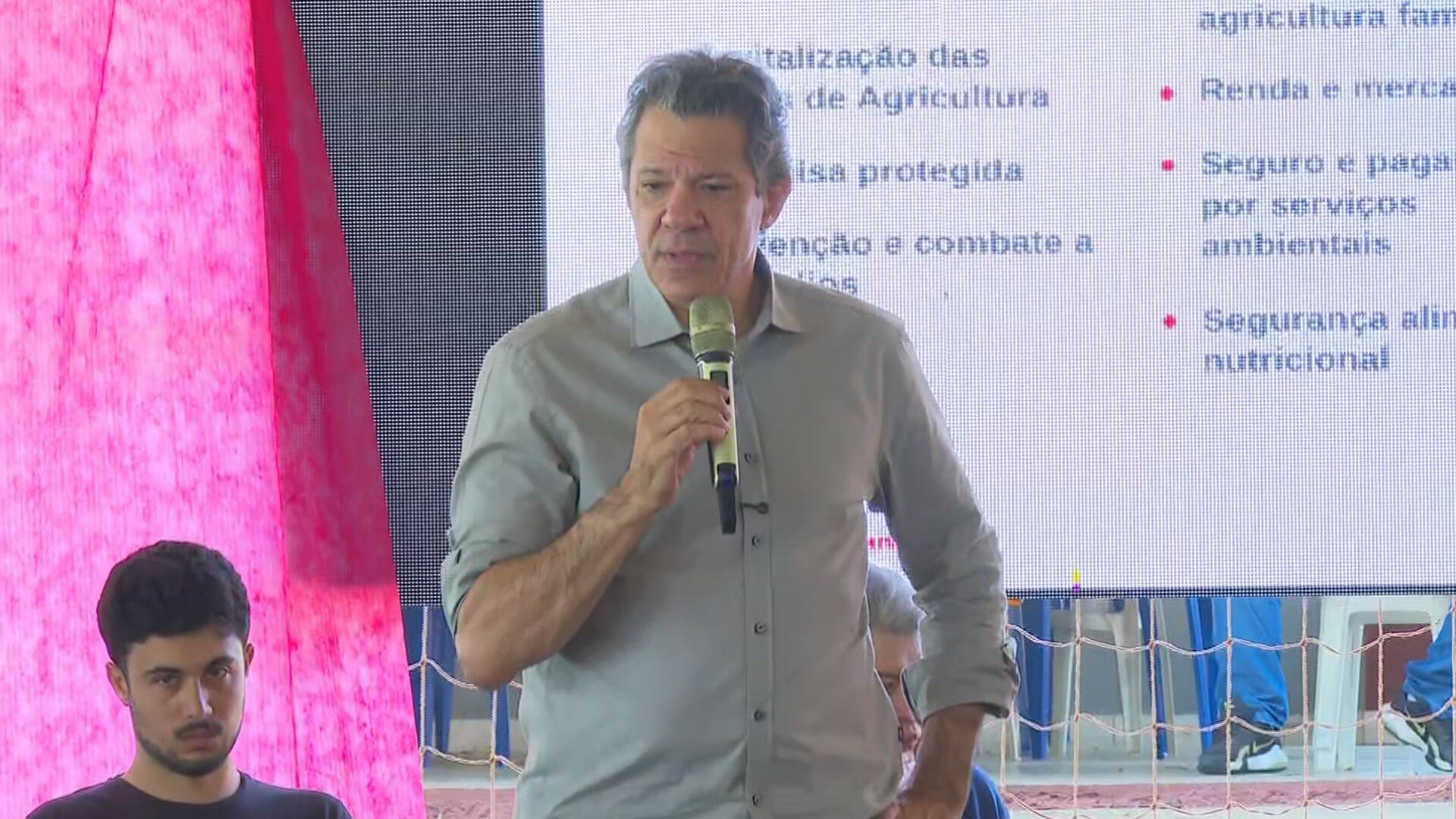 Haddad critica segurança pública em SP e fala sobre roubos de celulares: 'Você vai perder o celular e não vai achar'
