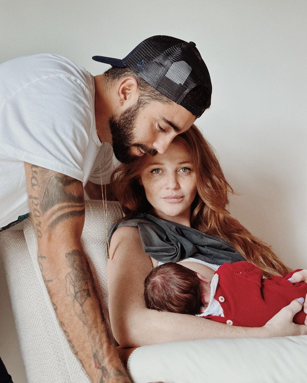 Aurora, filha de Pedro Scooby e Cíntia Dicker, recebe alta de hospital duas semanas após nascimento  — Foto: Reprodução/Instagram