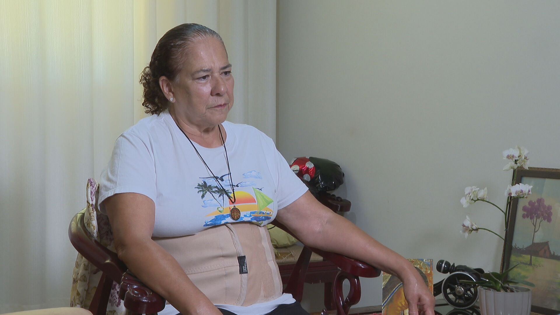 VÍDEO: ônibus freia bruscamente, passageira cai e fratura coluna no DF; empresa é condenada