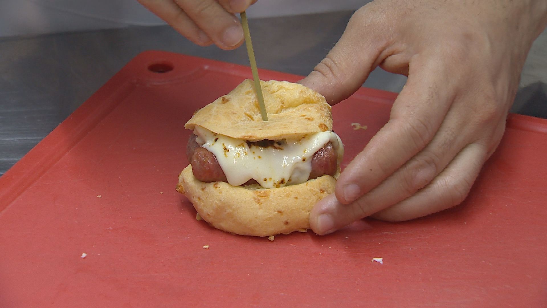 Festival da Linguiça de Formiga leva gastronomia, tradição e cultura ao terminal rodoviário; veja o cardápio