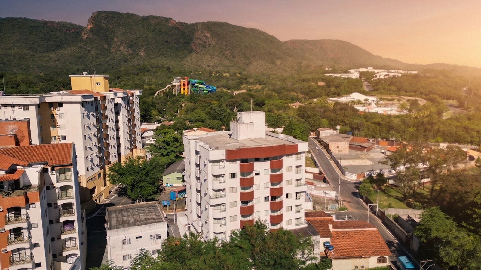 Rio Quente tem um endereço para quem quer ficar perto da diversão