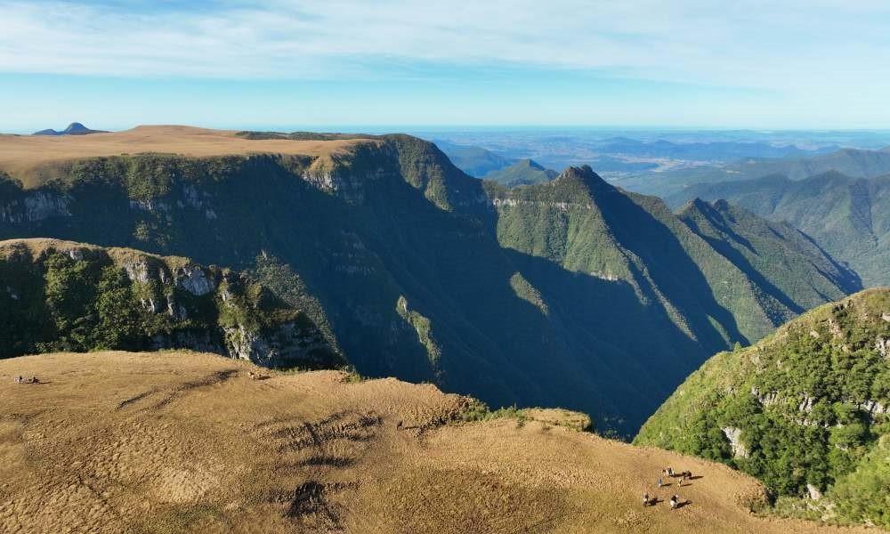 Frio até setembro: conheça quatro roteiros turísticos gaúchos que encantam durante o inverno