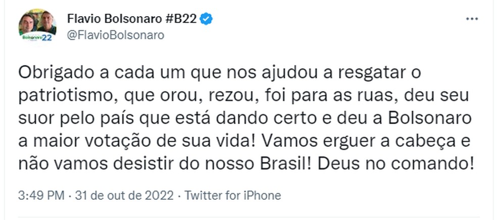 Especial! Flávio Bolsonaro fala da relação do pai com os filhos, Brasil
