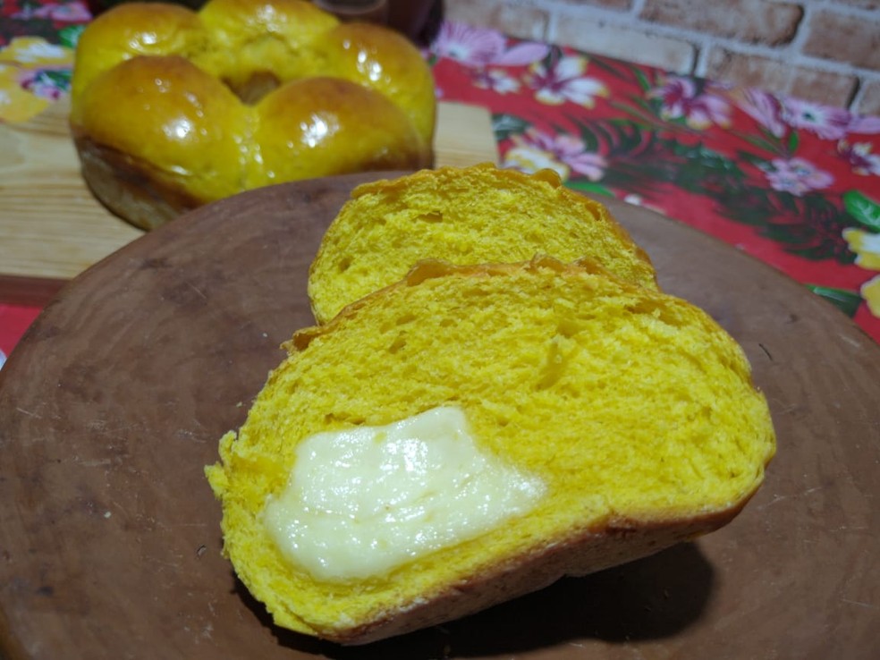 APRENDA A FAZER O DELICIOSO PÃO DE BARU 