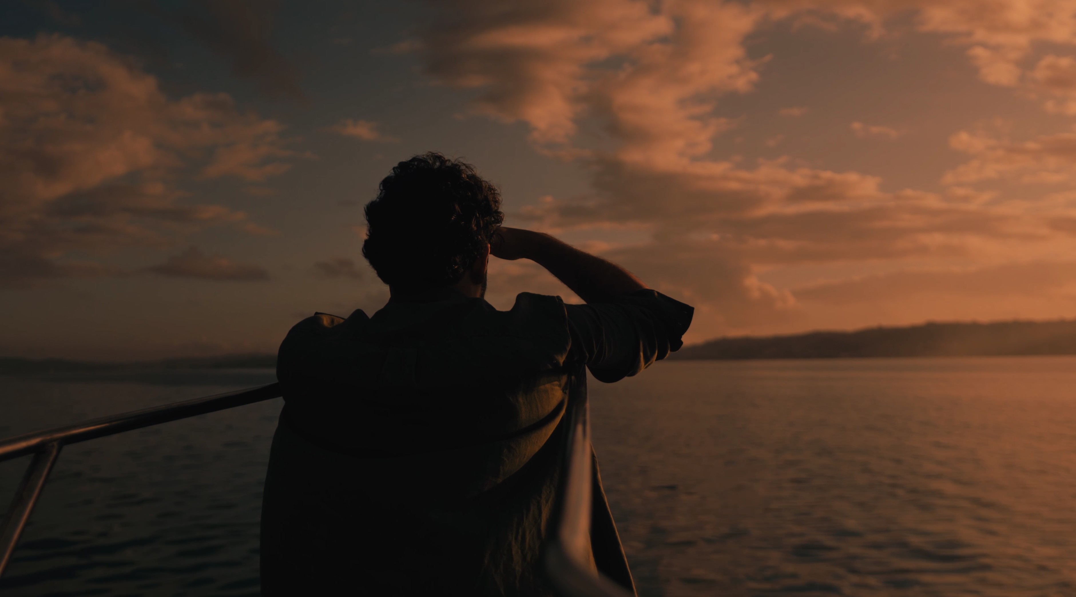 Marcos Almeida abre turnê de novo álbum com dois shows em Belém