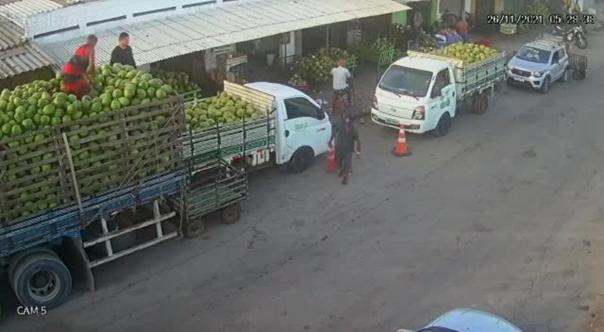 VÍdeo Mostra Momento Em Que Empresário é Assassinado Em Frente De Loja