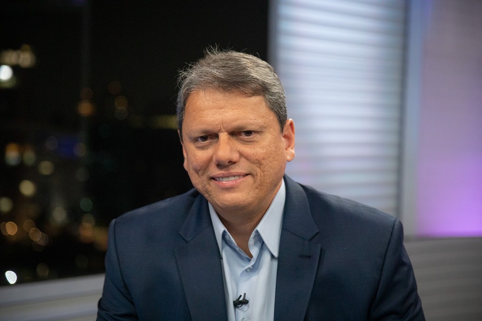Imagem ilustrativa sobre Tarcísio x Haddad: nova pesquisa aquece briga pelo governo de SP e acende alerta nos bastidores