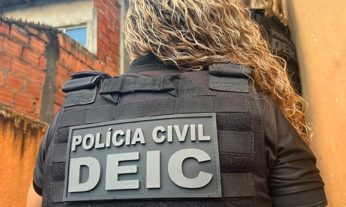 Gerente de supermercado na Bahia descobre esquema de desvio de carnes de primeira qualidade; prejuízo foi de cerca de R$ 100 mil