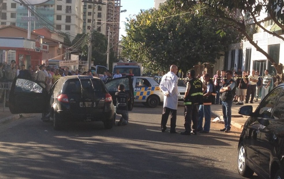 Valério Luiz estava no carro quando foi atingido por seis tiros — Foto: Gabriela Lima / G1