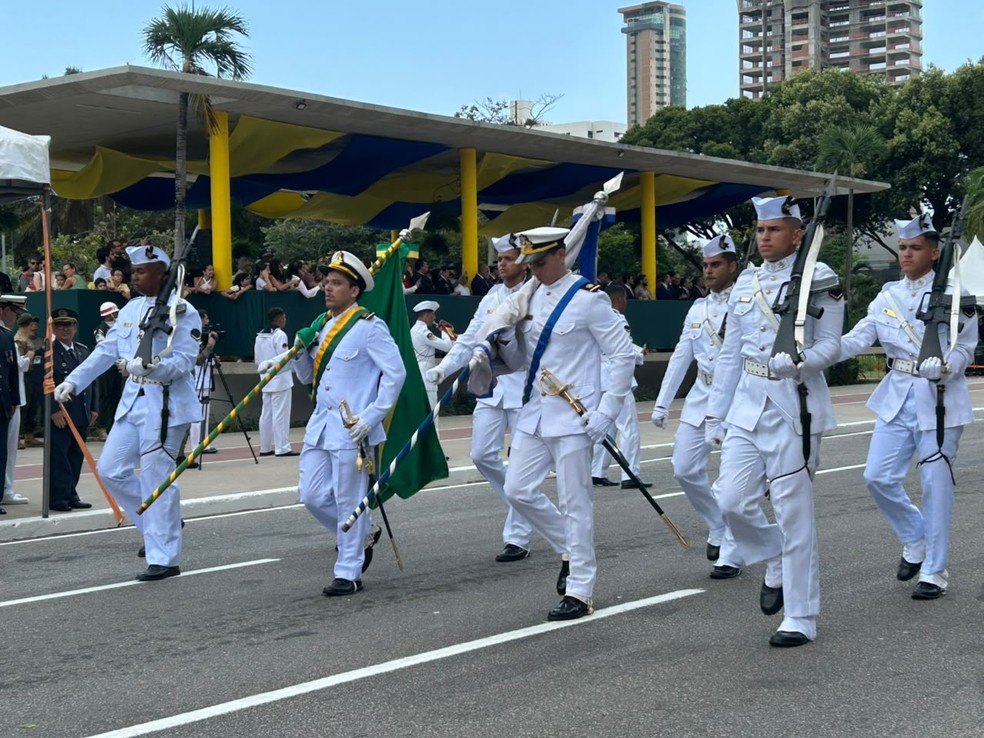 Desfile cívico em Natal — Foto: Stephany Souza/Inter TV Cabugi