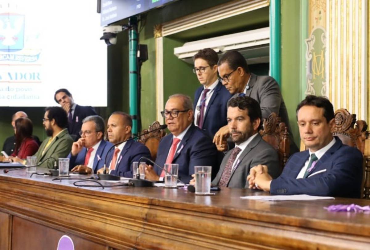 Câmara de Salvador aprova projeto que prevê pagamento de precatórios do Fundef a professores