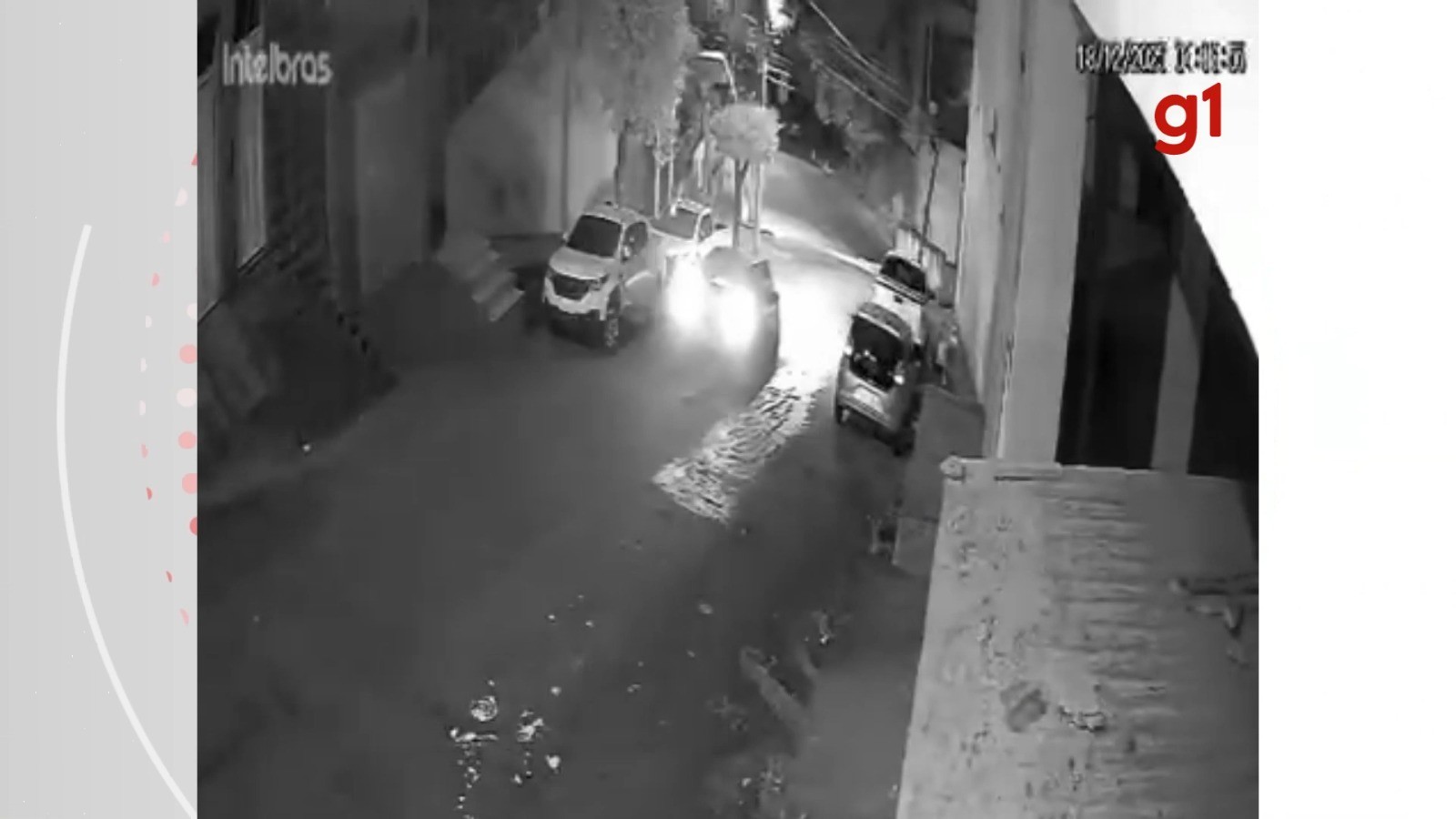 VÍDEO: Carro tomba em curva e mata adolescente em Teófilo Otoni