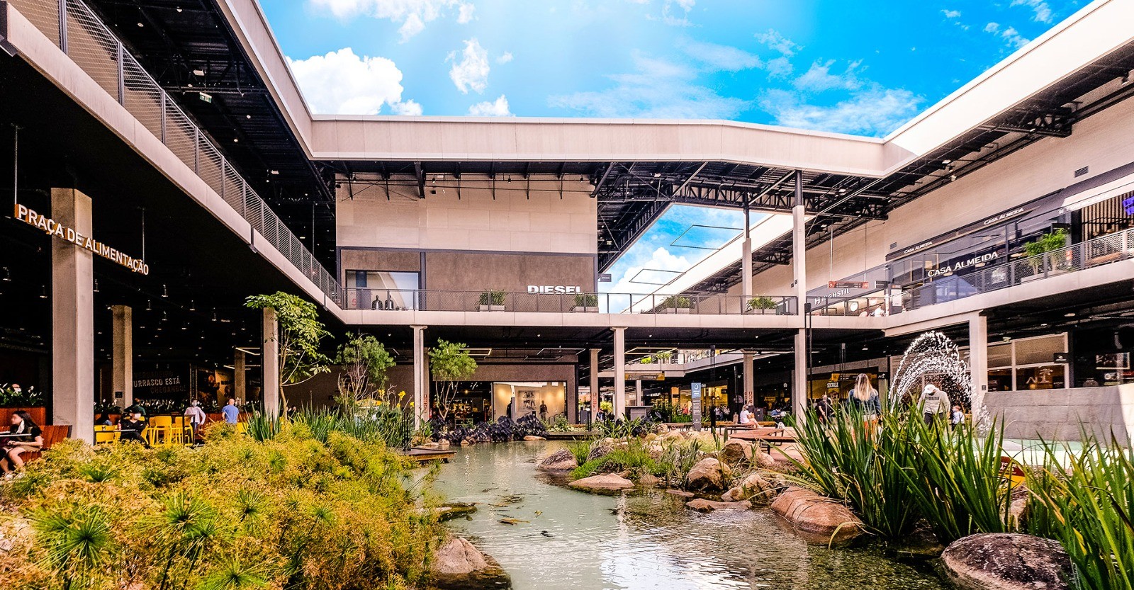 Shoppings do Alto Tietê disponibilizam mais de 60 vagas de emprego nesta terça-feira; veja lista