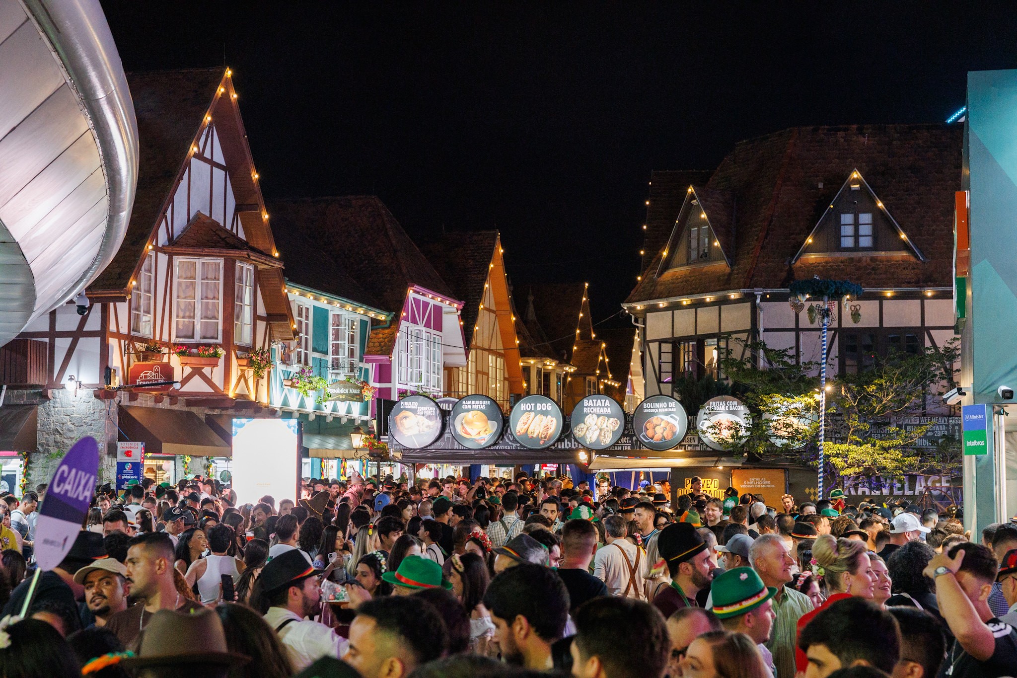 Oktoberfest Blumenau registra recorde de público em um único dia e supera marca de 2019