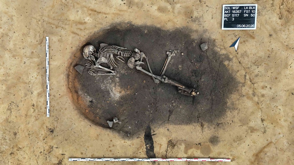 Escavações na Alemanha revelam restos mortais de homem enterrado em forno de 4,5 mil anos