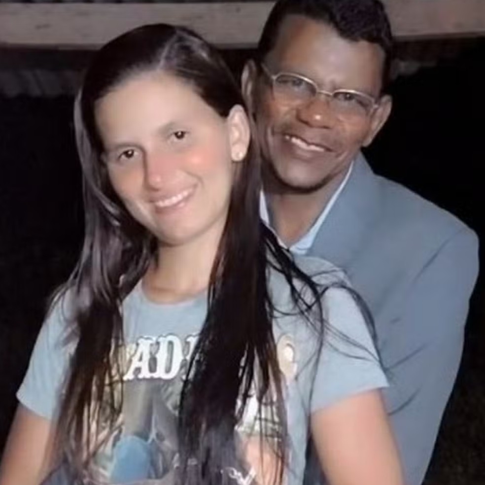 Auriscléia Lima do Nascimento, de 25 anos, foi assassinada em junho na cidade de Capixaba — Foto: Arquivo pessoal