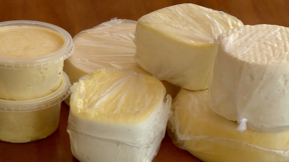 Manteiga e queijo produzidos em Colatina, ES — Foto: Reprodução/TV Gazeta