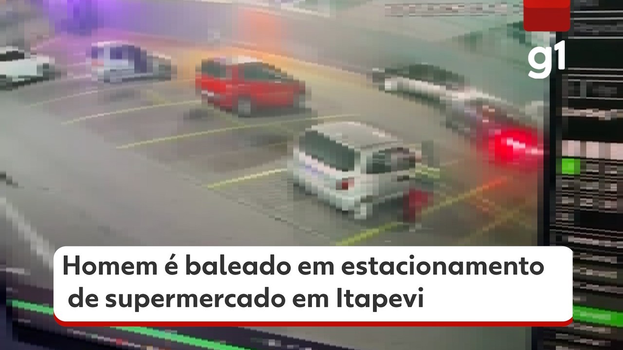 Vídeo: homem morre após ser baleado em estacionamento de supermercado em Itapevi, na Grande SP
