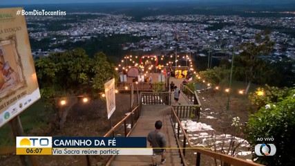 Fiéis sobem a Serra do Estrondo em Paraíso do Tocantins em peregrinação