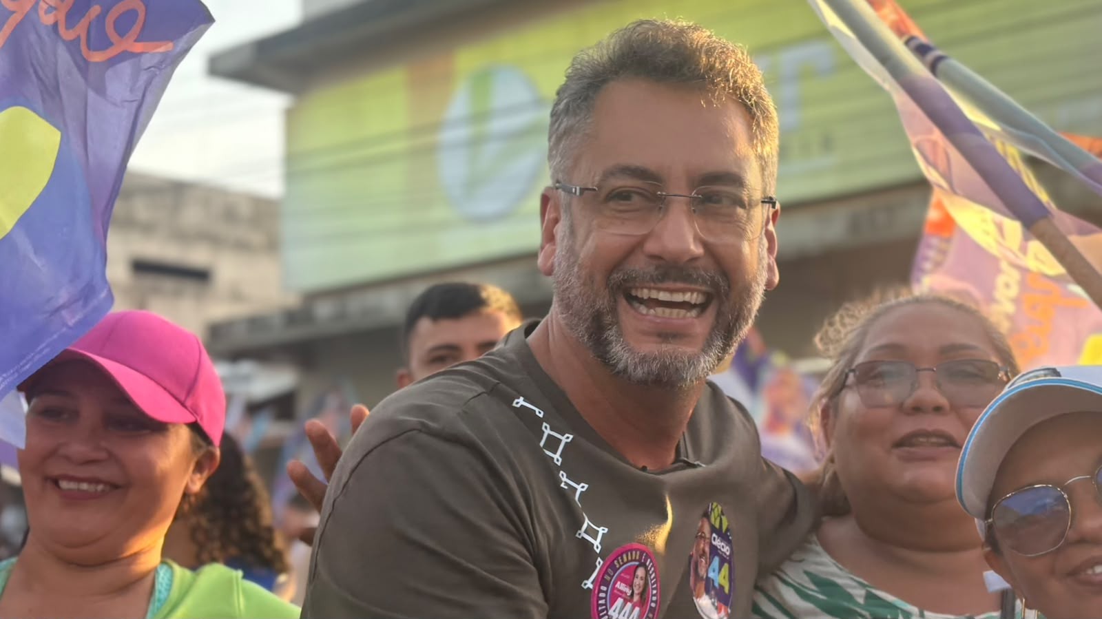 Clécio Luís participa de caminhada e plenária em Santana