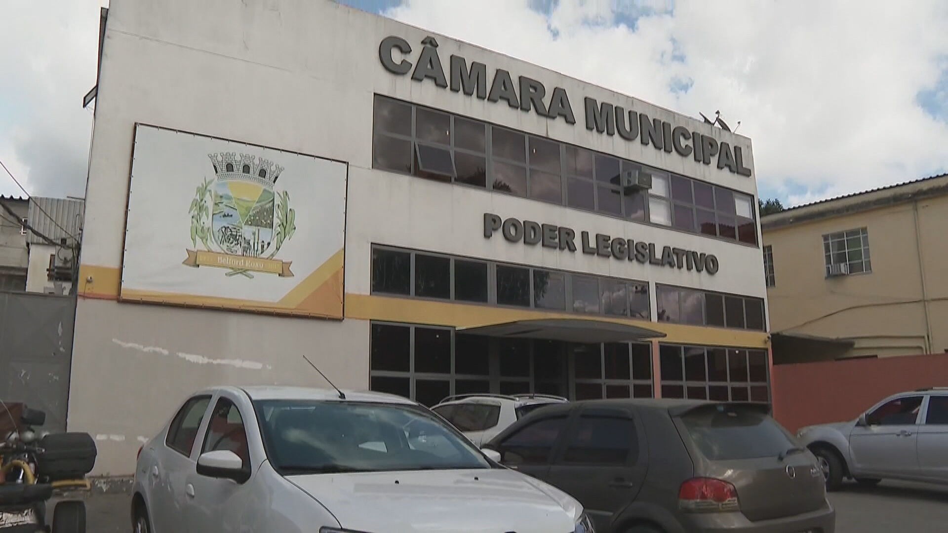 Tumulto em Belford Roxo: Vereadores aprovam orçamento de 2026 sem divulgar detalhes sobre gastos do município