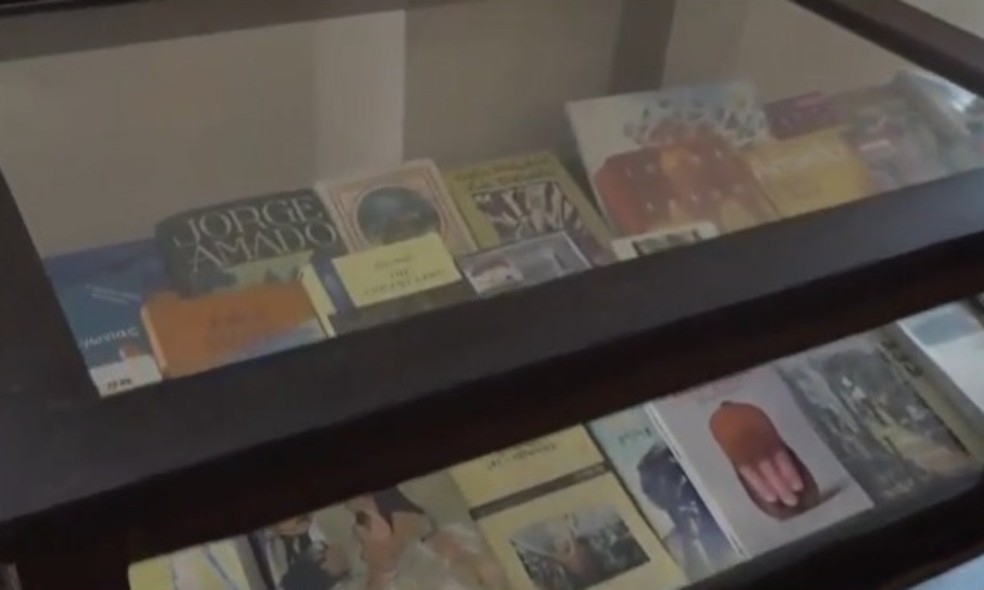 Peças do acervo de Jorge Amado ficarão no Teatro Municipal | Foto: Reprodução/TV Santa Cruz