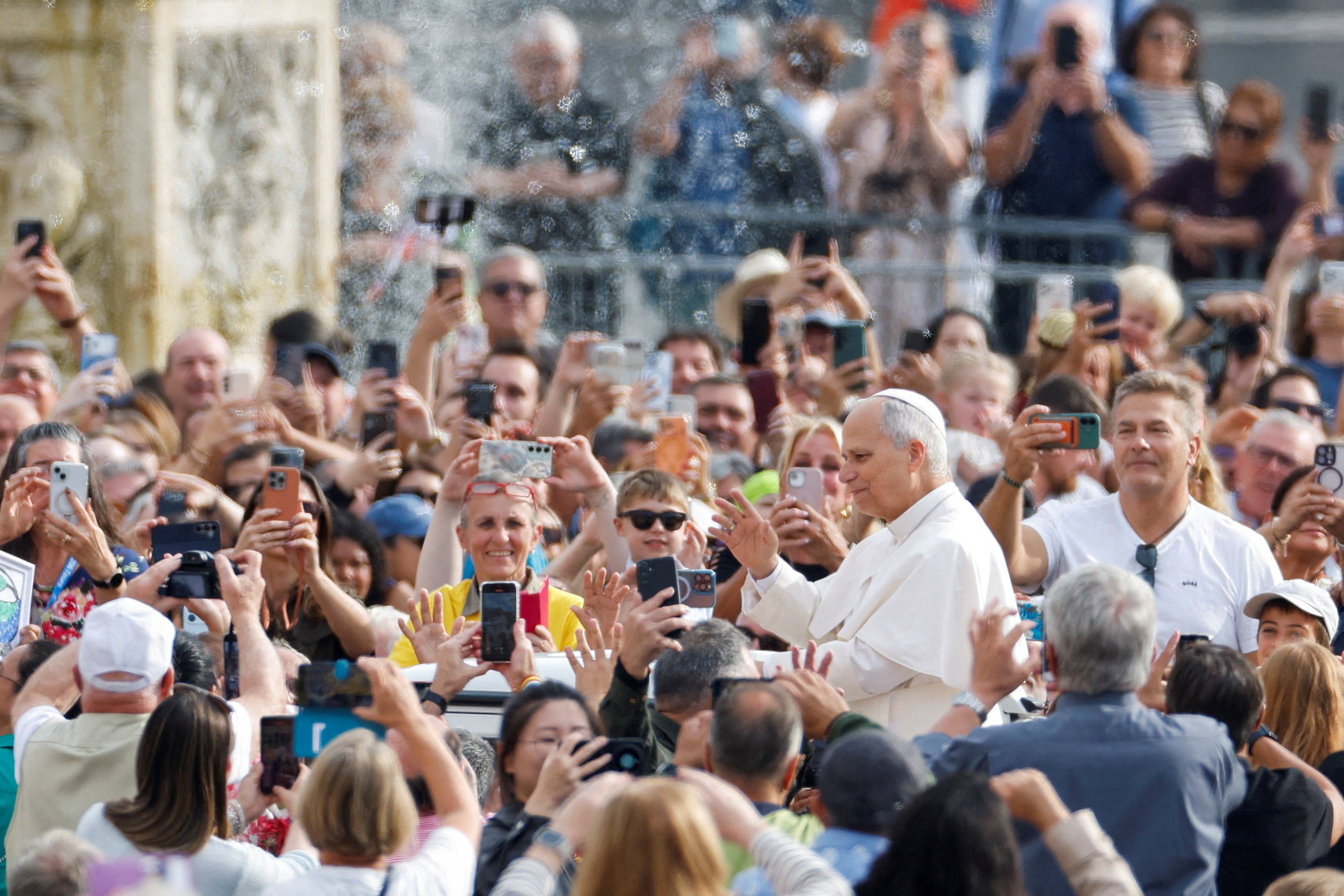 Papa menciona Nossa Senhora Aparecida em Audiência Geral no Vaticano e pede que padroeira proteja brasileiros