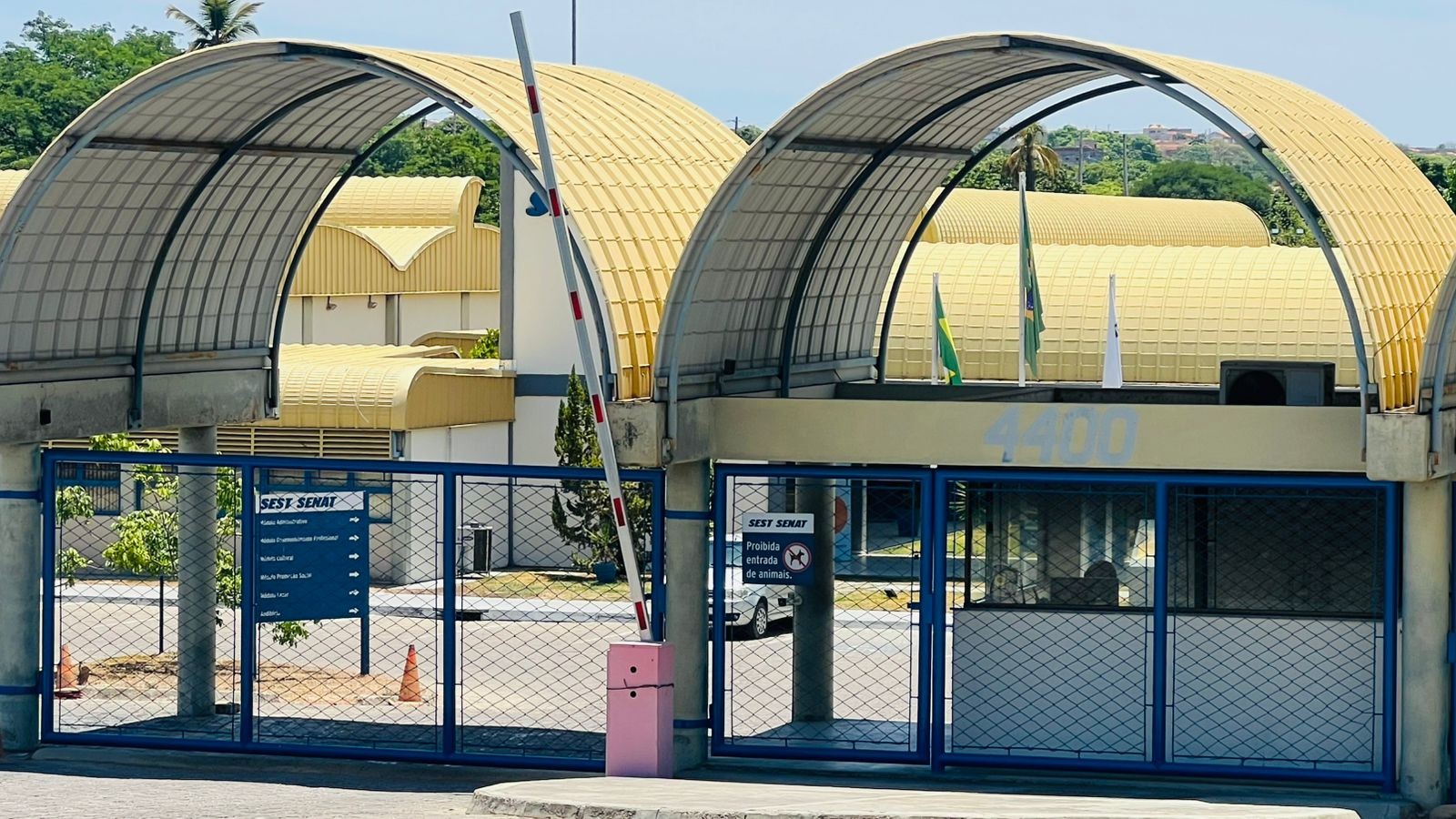 Aluno de 19 anos é preso por tentativa de estupro contra professora de esportes