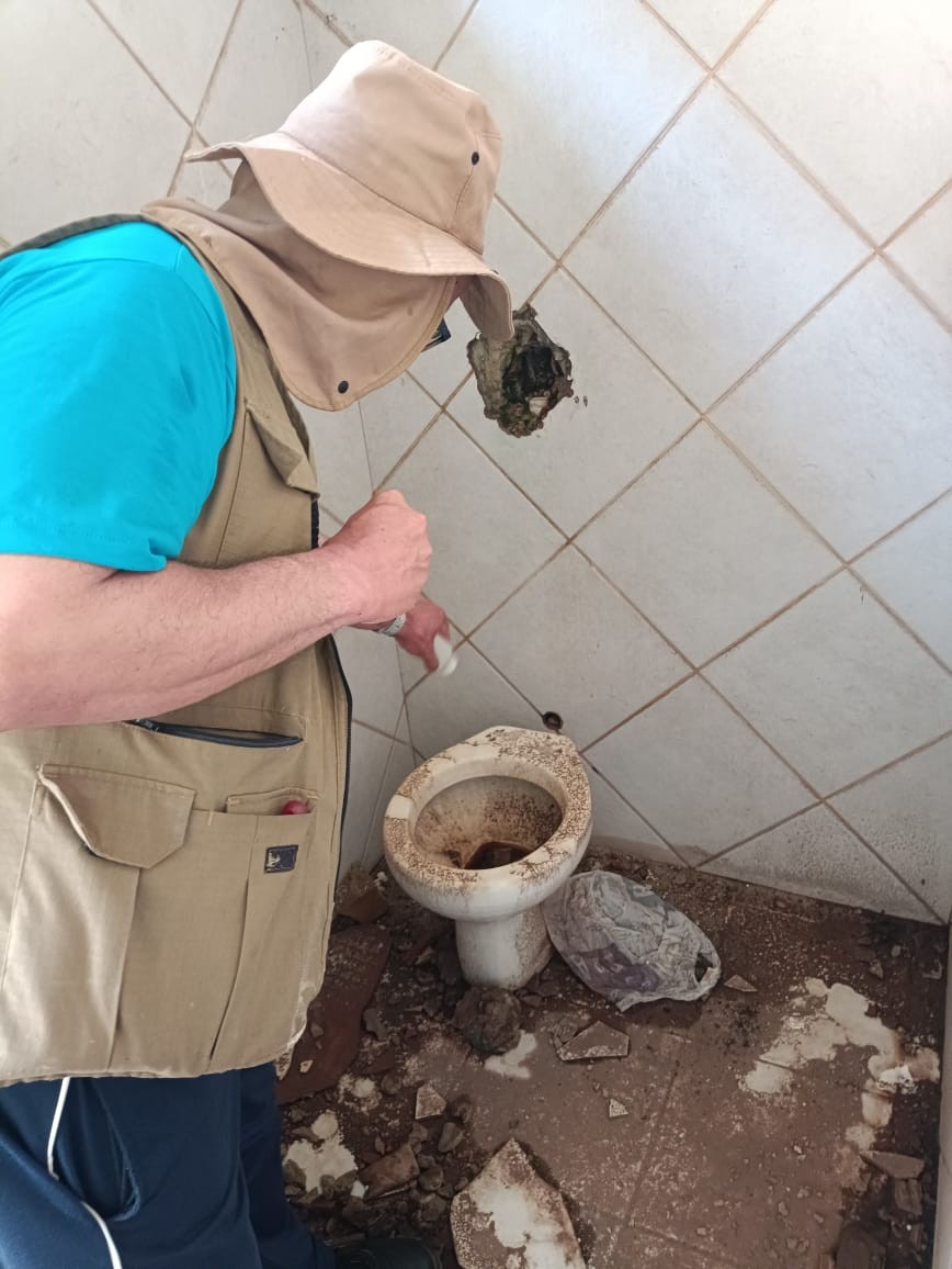 Prefeitura orienta moradores a receberem agentes de endemias