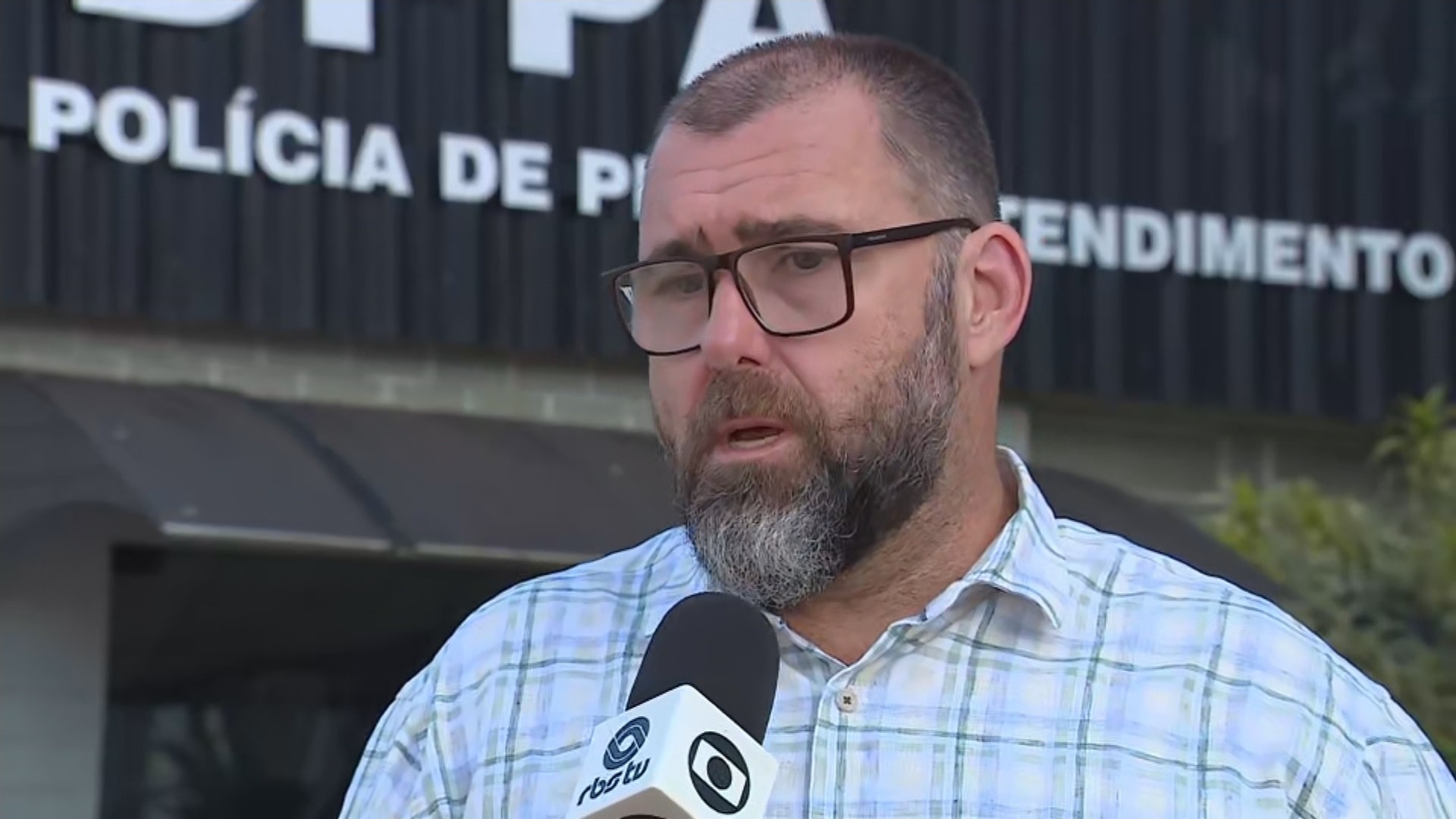 Família desaparecida no RS: ex-marido da filha e outras 5 pessoas prestam depoimento à polícia